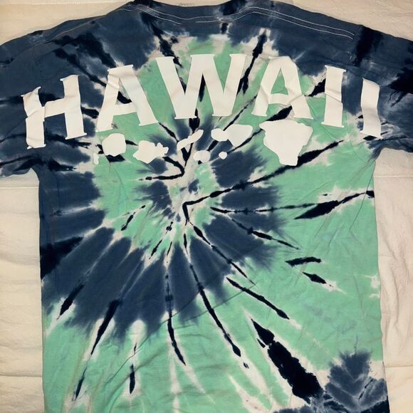 Hawaii Islands Long-Sleeve Tie-Dye Tee - Picture 2 of 3